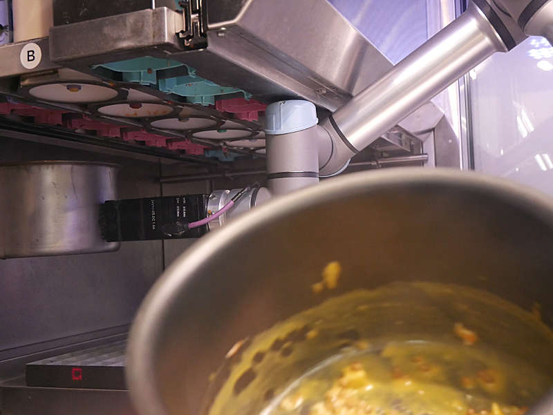 Öffnungen der Vorratsbehälter